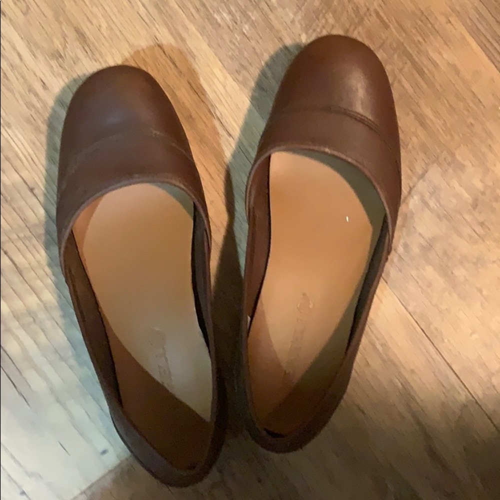 Brand new, Merrell flats. Never worn. No box.